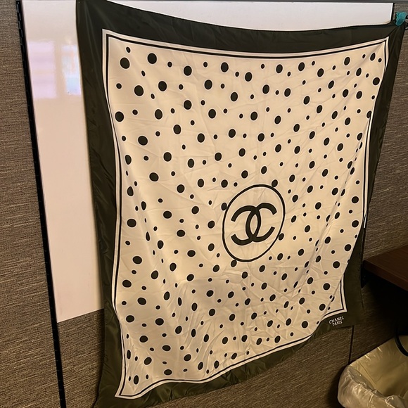 Chanel Scarf Olive Green/Cream color super soft some wear but lots of life left - Picture 3 of 10